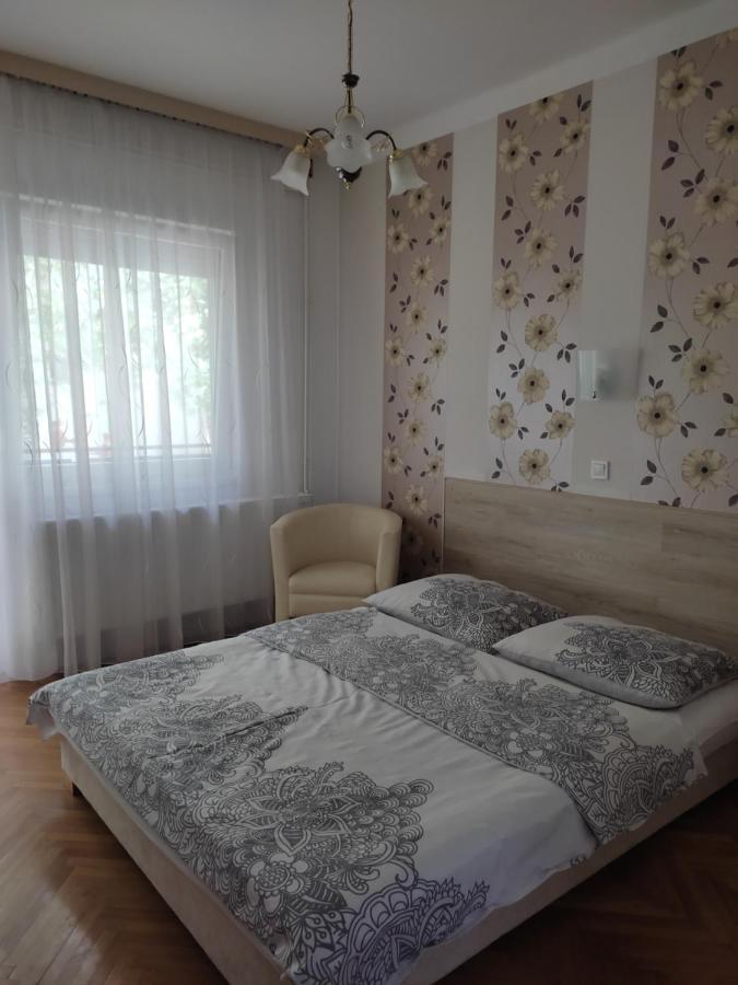 Ildiko Apartman Διαμέρισμα Hajdúszoboszló Εξωτερικό φωτογραφία